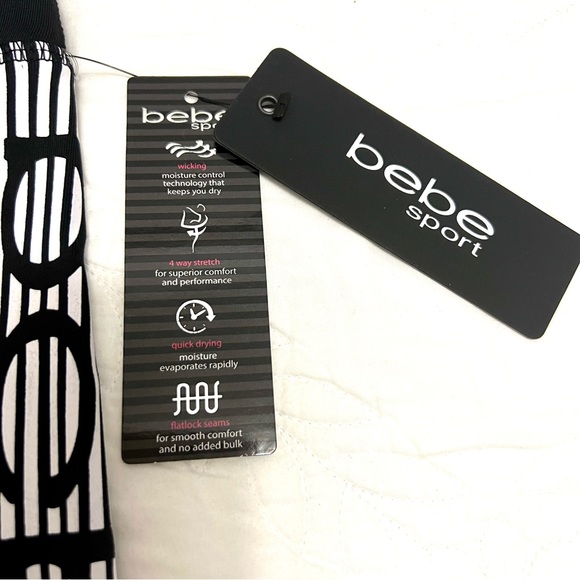 NWT BEBE SPORT LOGO BLACK & WHITE CAPRI LEGGINGS - Picture 4 of 8